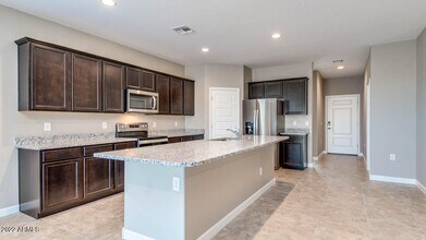 24448 W Hacienda Ave in Buckeye, AZ - Building Photo - Building Photo