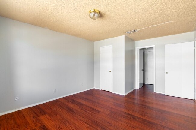 1907 West Loop-Unit -A in Austin, TX - Building Photo - Building Photo