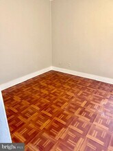 27 W Main St in Westminster, MD - Foto de edificio - Building Photo