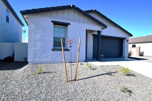 37584 N Singletree Dr in San Tan Valley, AZ - Building Photo
