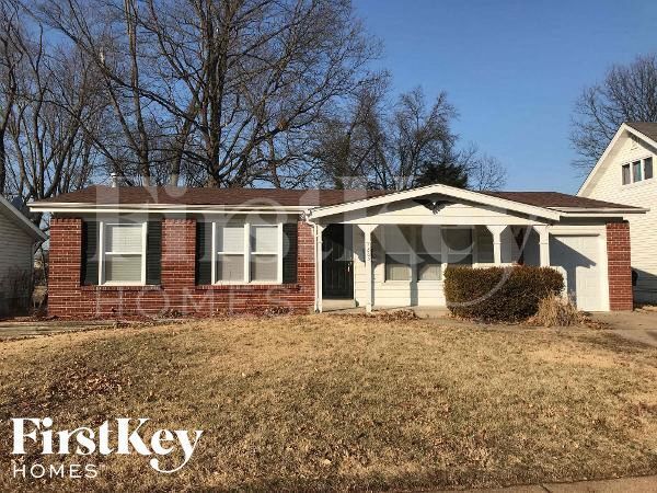 property at 1805 St Anthony Ln