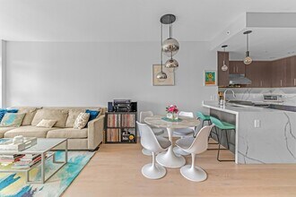 1400 Hudson St in Hoboken, NJ - Building Photo - Building Photo