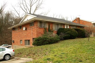 2695 Lafeuille Ave in Cincinnati, OH - Building Photo