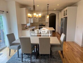 1730 Deephaven Dr in Woodbury, MN - Building Photo - Building Photo