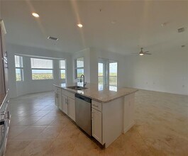 14051 Heritage Landing Blvd in Punta Gorda, FL - Building Photo - Building Photo
