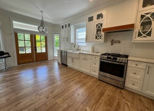 23888 117B Av in Maple Ridge, BC - Building Photo - Building Photo