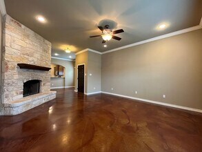 3124 Silver Saddle Dr in Robinson, TX - Building Photo - Building Photo