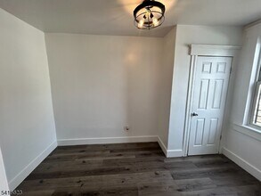 21 Tillinghast St in Newark, NJ - Building Photo - Building Photo
