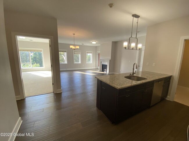 2 West Ave-Unit -205 in Saratoga Springs, NY - Building Photo - Building Photo