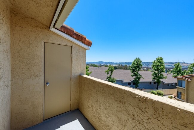 8731 Graves Ave in Santee, CA - Building Photo - Building Photo