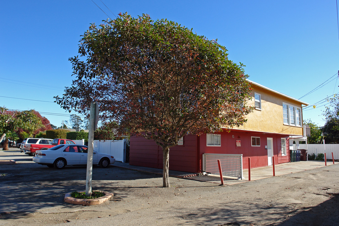 630 Carmel St in Santa Cruz, CA - Building Photo