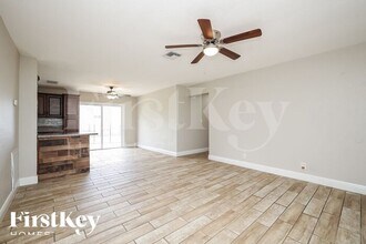 1150 April Ln in North Fort Myers, FL - Building Photo - Building Photo
