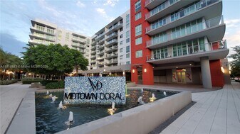 7751 NW 107th Ave in Doral, FL - Building Photo