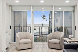 25820 Hickory Blvd in Bonita Springs, FL - Building Photo