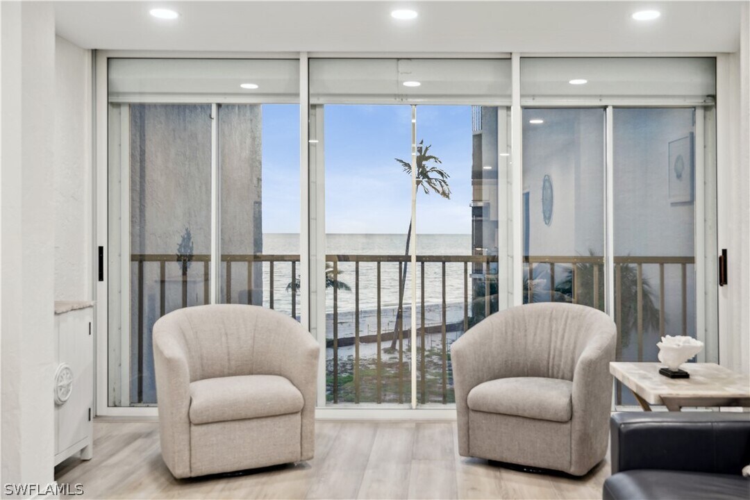 25820 Hickory Blvd in Bonita Springs, FL - Building Photo
