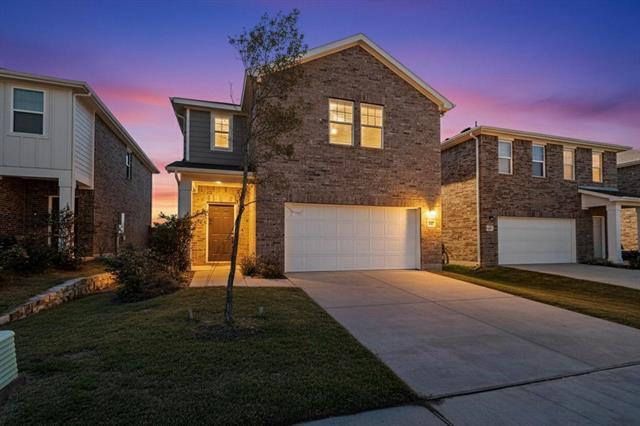 225 Savannah Wy in Princeton, TX - Building Photo