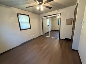 1033 Evans St in Neenah, WI - Building Photo - Building Photo