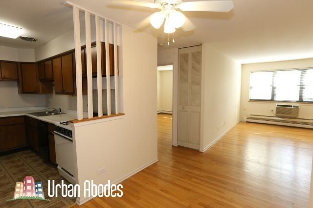 648 W Wrightwood Ave, Unit A05C in Chicago, IL - Building Photo - Building Photo