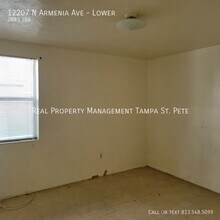 12207 N Armenia Ave in Tampa, FL - Building Photo - Building Photo