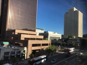 29 S State St, Unit 403 in Salt Lake City, UT - Foto de edificio - Building Photo