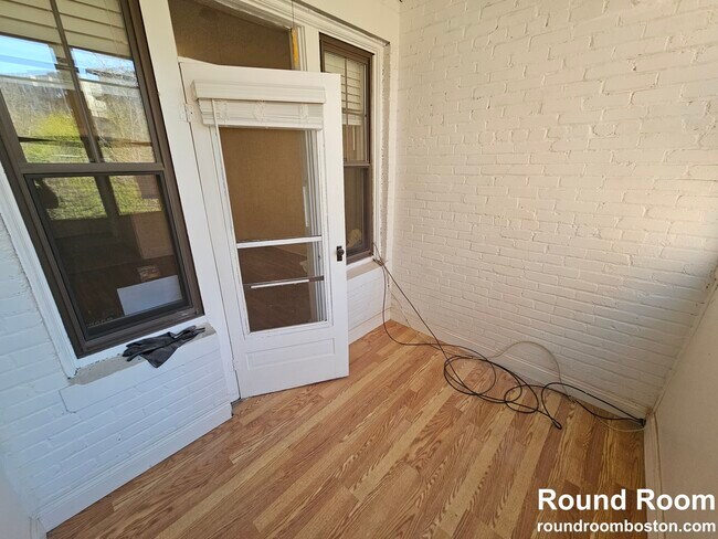 25 Mount Hood Rd in Boston, MA - Building Photo - Building Photo