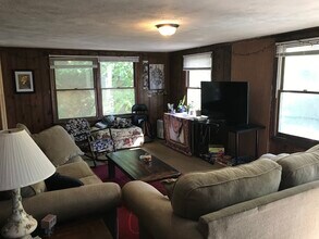 2742 US Highway 421 N in Boone, NC - Building Photo - Building Photo