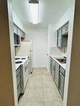 10211 Sugar Branch Dr in Houston, TX - Building Photo - Building Photo