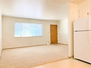 8790 Petaluma Hill Rd in Penngrove, CA - Building Photo - Building Photo