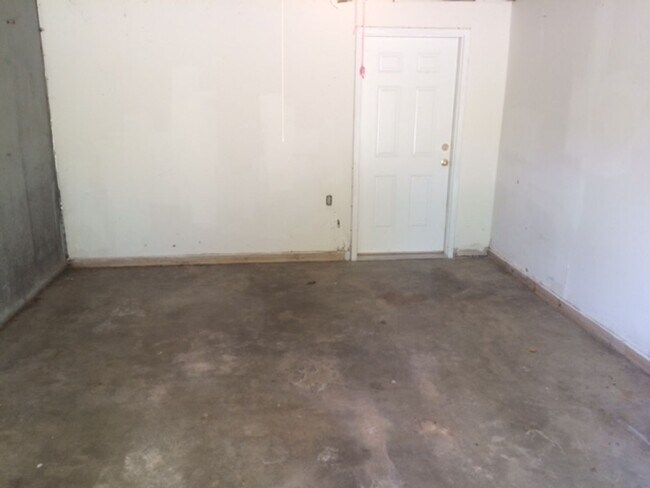 5910 Spring Ct in Columbia, MO - Building Photo - Building Photo