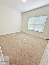 158 Stout Ln in Hinesville, GA - Foto de edificio - Building Photo