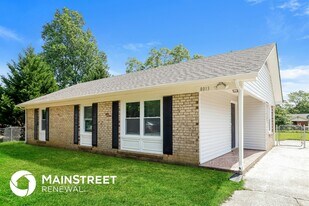 8013 Hemby Wood Dr in Indian Trail, NC - Building Photo