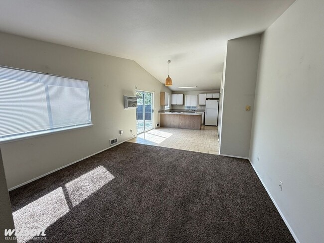 1007 S 17th Ave in Yakima, WA - Building Photo - Building Photo