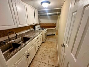 159 Lark St in Albany, NY - Building Photo - Building Photo