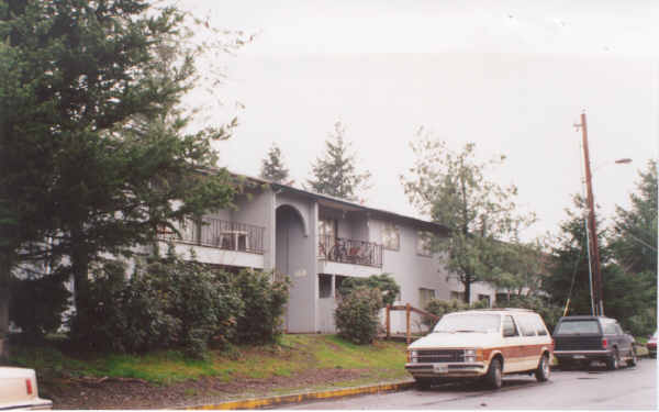 Berkshire Apartments in Portland, OR - Building Photo - Building Photo