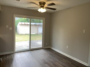 219 Fowler St in Hinesville, GA - Building Photo - Building Photo