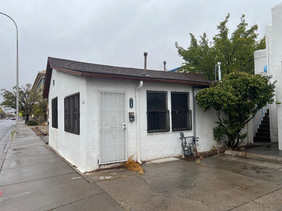 516 Roma Ave NW in Albuquerque, NM - Building Photo