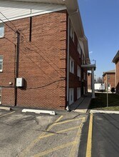 10105 Hartford Ct in Schiller Park, IL - Building Photo - Building Photo