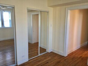 3725 W Eastwood Ave in Chicago, IL - Building Photo - Building Photo