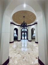 6180 SW 132nd St in Miami, FL - Building Photo - Building Photo