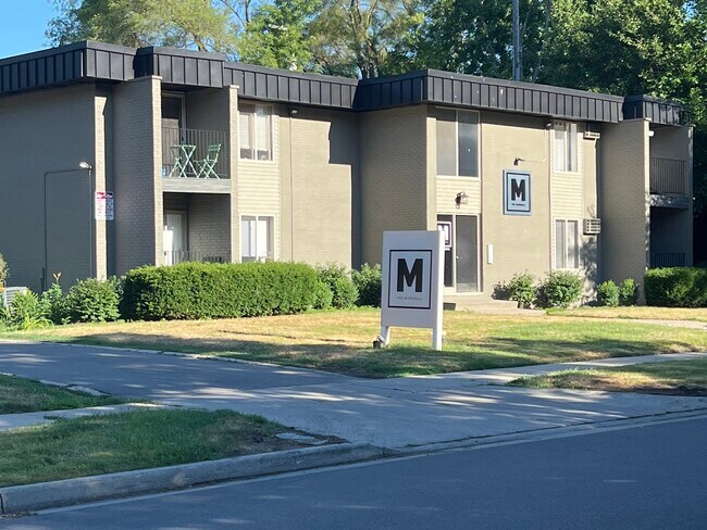 The Marshall Place in Ferndale, MI - Foto de edificio - Building Photo