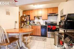 11 Commonwealth Ct, Unit 10 in Boston, MA - Building Photo