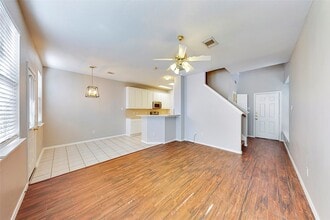 107 N Camellia Grove Cir in Spring, TX - Building Photo - Building Photo