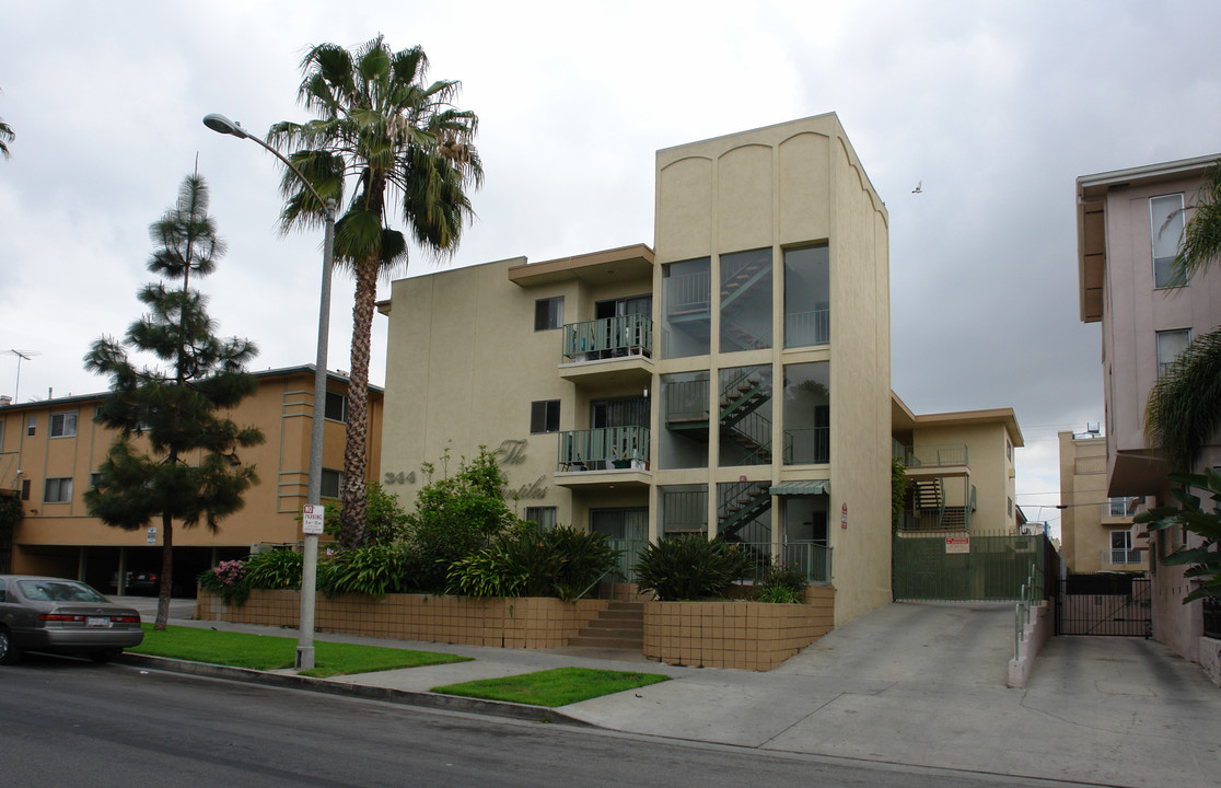 344 S Hobart Blvd in Los Angeles, CA - Building Photo