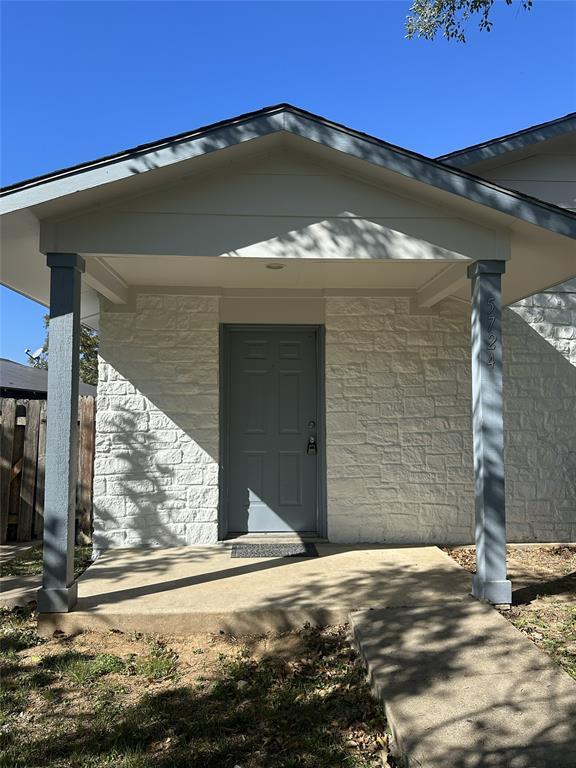 5724 Signal Point in Austin, TX - Building Photo - Building Photo