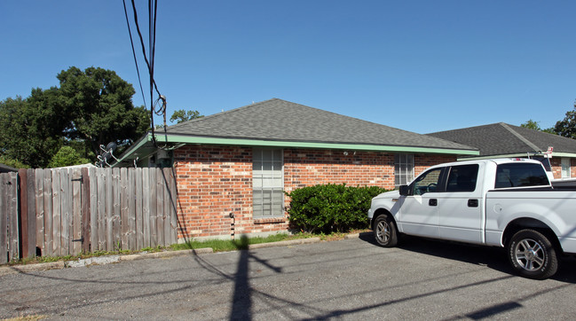 1912-1916 Hickory Ave in New Orleans, LA - Foto de edificio - Building Photo