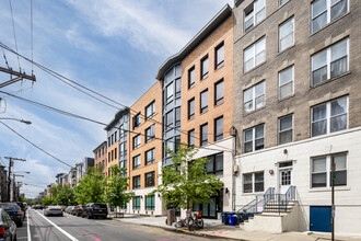 522-528 Monroe St in Hoboken, NJ - Building Photo - Building Photo