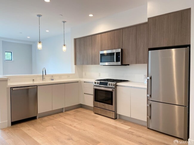 property at 2747 San Pablo Ave