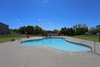 The Hills in Kansas City, MO - Foto de edificio - Building Photo