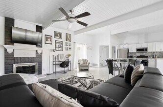 280 N Monterey Rd in Palm Springs, CA - Building Photo - Building Photo