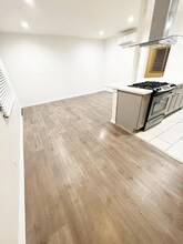 1521 12th St in Santa Monica, CA - Building Photo - Building Photo